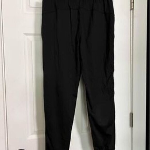 Woman’s joggers size small‎ - Picture 2 of 4